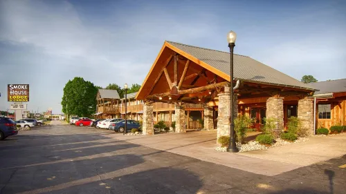The Smoke House Lodge Hotels in Sewanee