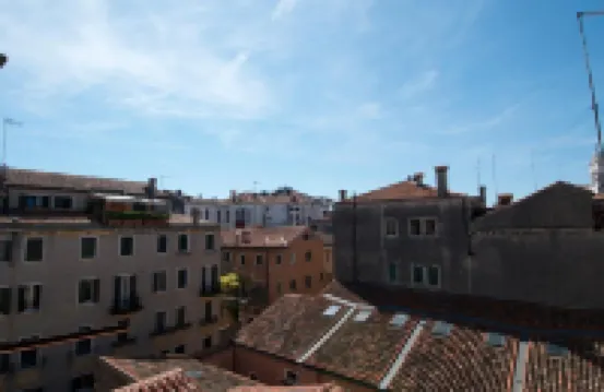 Al Portico Guest House