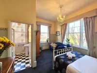 The Lodge on Elizabeth Boutique Hotel - Homestays