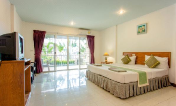 Surin Sunset Hotel