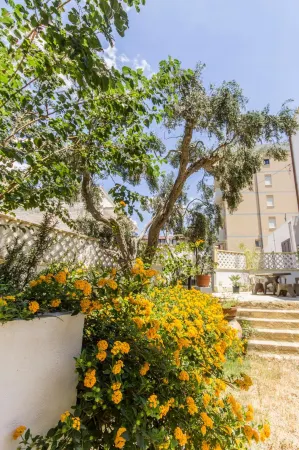 Residence le Saline Отели в г. Марсала