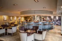 Sabi River Sun Resort - bar