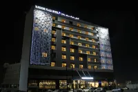 Parkside Plaza Muscat Hotel a 