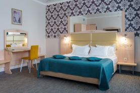 クロンウェル パーク ニカ