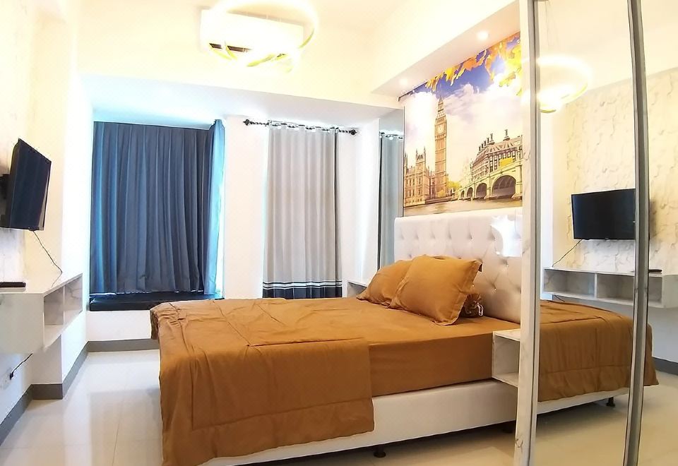 포 포인츠 바이 쉐라톤 수라바야, 파쿠원 인다