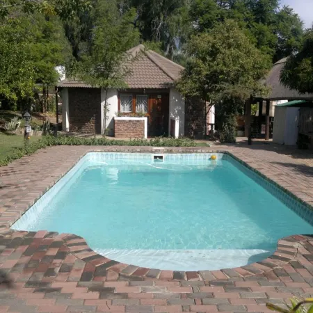 Oasis Shanti Backpackers