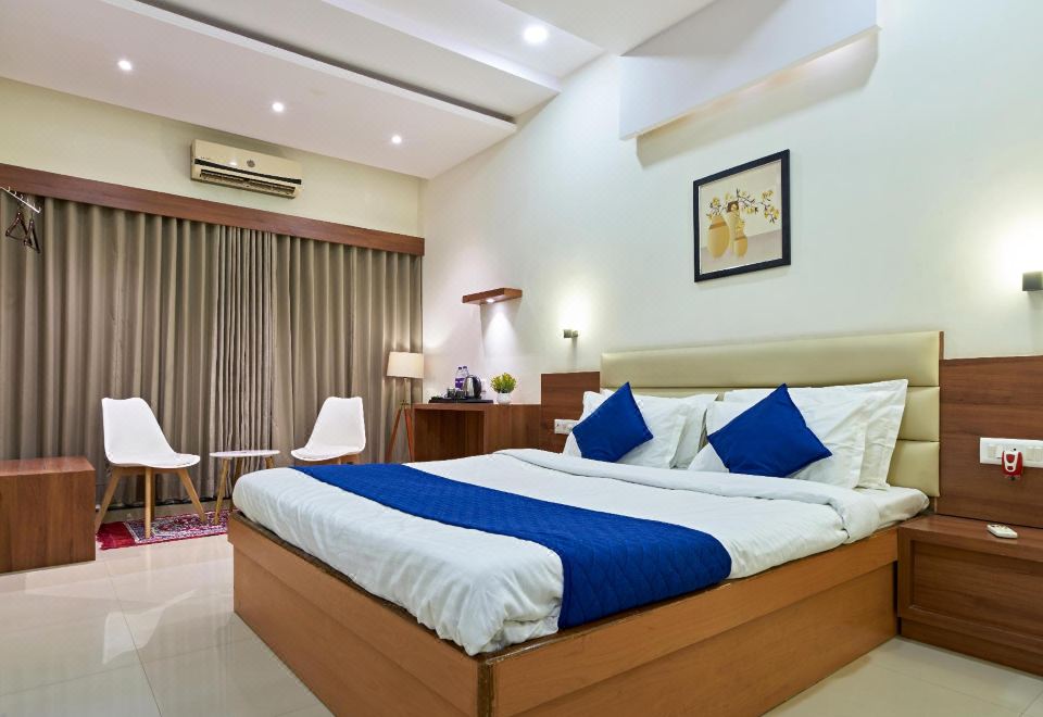 Hotel Sai Deluxe Sangli