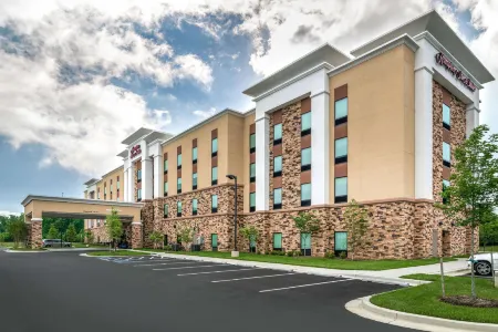 Hampton Inn & Suites by Hilton Glenarden Washington DC