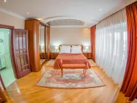 Inturist Congress Hotel