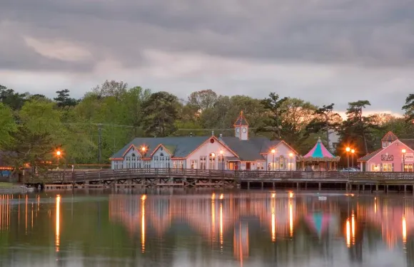 大西洋市阿布西肯萬楓套房酒店
