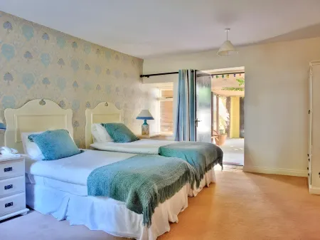 Carrygerry Country House Отели в г. Клэр