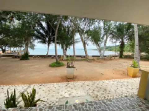 อิสระ บีช รีสอร์ทโซนซีวิว โรงแรมในอำเภอ สิชล