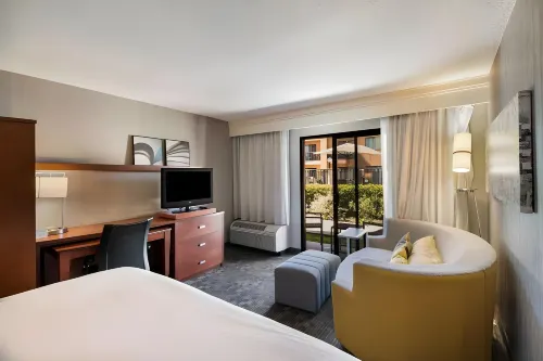 Sonesta Select Huntington Beach Fountain Valley