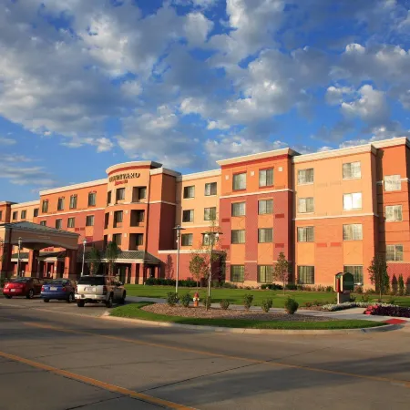 Courtyard Omaha Aksarben Village