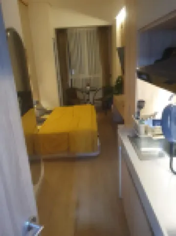 Anton THE BAY Apartemen Hotels in 