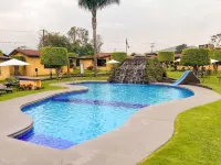 Villas Layfer, Córdoba, Veracruz, Mexico - Swimmingpools