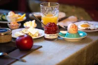 Der Eberhard - Sleep & Dine A9 Exit 133 - Homestays