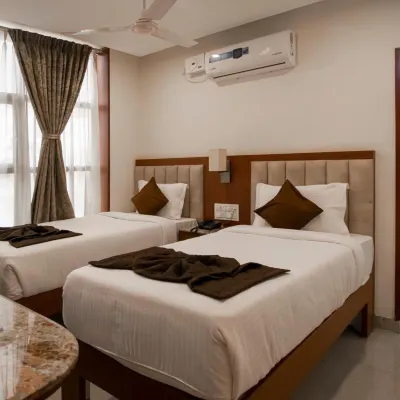 Hotel Dasya - Formerly Nice Stay the Business Hotel Hotels near Chowdiah Memorial Hall