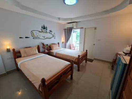 โรงแรมยูโรบูติค - ที่มีที่จอดรถ