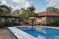 Surve Natures Resort - Chiplun - parkir