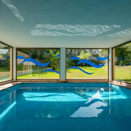 Guya Wave Hotel