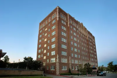 Ambassador Hotel Tulsa, Autograph Collection Các khách sạn ở Tulsa