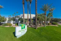 Holiday Inn & Suites Phoenix Airport North Hotels near Desert Botanical Garden