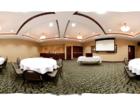 Holiday Inn Express & Suites PITTSBURG by IHG Hotels in Pittsburg
