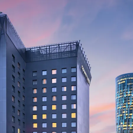 Courtyard Bucharest Floreasca
