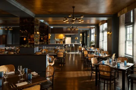 Fenway Hotel, Autograph Collection