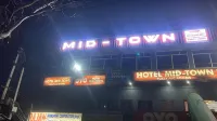 Hotel Mid-Town Hotels near UAS DTU