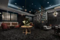 Rydges Auckland - موقف سيارات