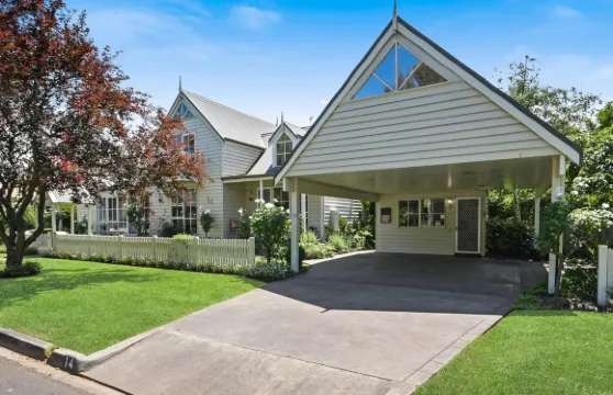 溪流小屋住宿加早餐旅館