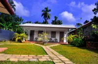 Lal Home Stay - 3-Star