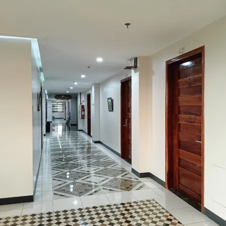 Norlu Cedec Midpoint Hotel