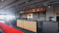 大皇家飯店 - 海景