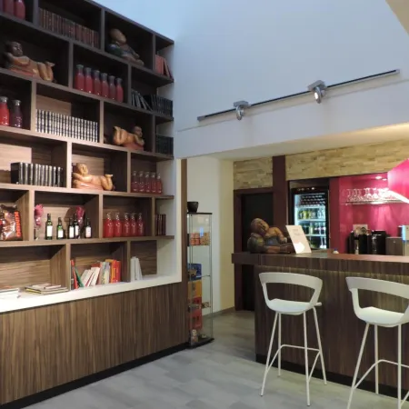 Best Western Hotel Brussels South Отели рядом с достопримечательностью «Станция метро Ceria»