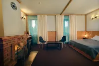 Полина Отели в г. 