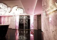 Royal Group Hotel Ho Yi Branch - 2 stjerner