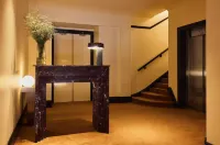 Hotel Diplomat - parking