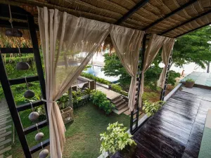 Seavana Koh Mak Beach Resort