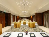 Lemon Tree Premier, Sabarmati Riverfront, Ahmedabad Hotels near Paldi