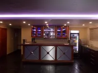 Homestay Travel Guest House - ที่มีบาร์