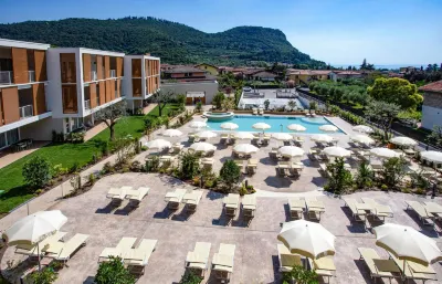 Residenza Olivo Hotels near Punta di San Vigilio