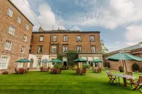 達林頓班納蒂尼飯店 住宿飯店