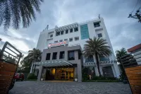 Hotel Niya Regency - bar