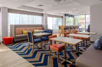 Hampton Inn Sarasota-I-75 Bee Ridge - parking