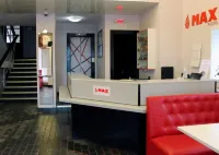 Maxrooms Volga Hollywood Hotels in Rybinsk