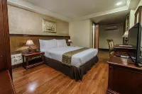 Villa Caceres Hotel - balcony