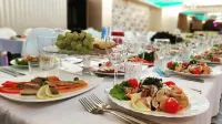 Petropavlovsk Hotel Complex - breakfast